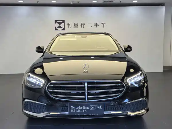 Mercedes-Benz E-Class 2022