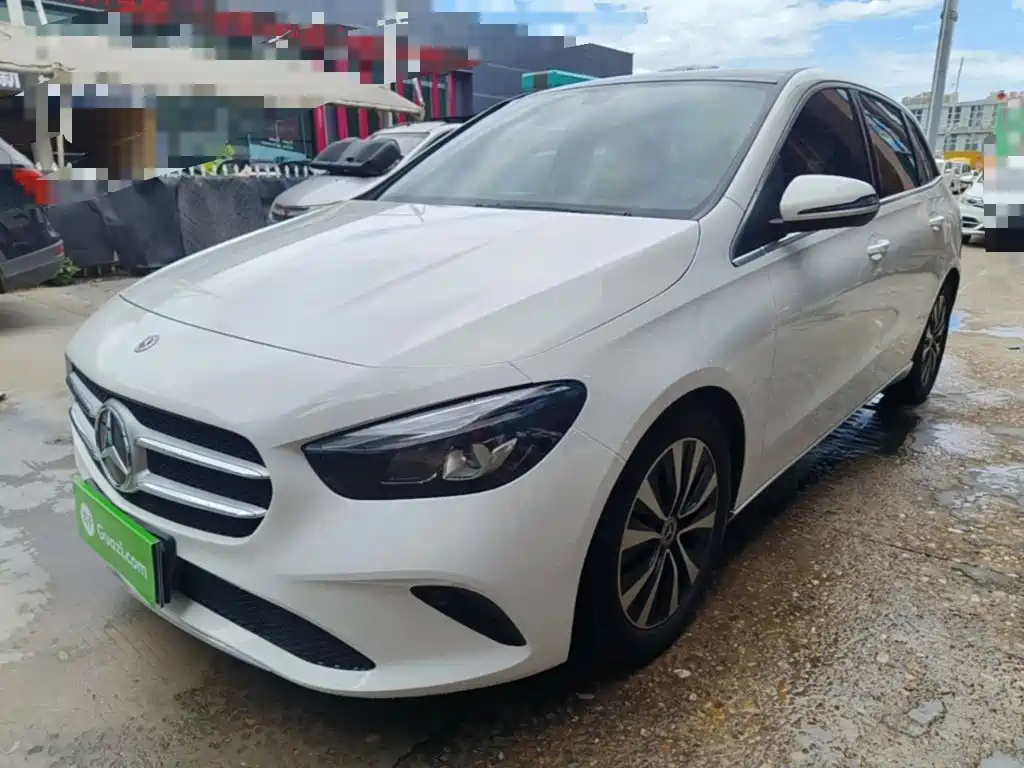 Mercedes-Benz B-Class 2021