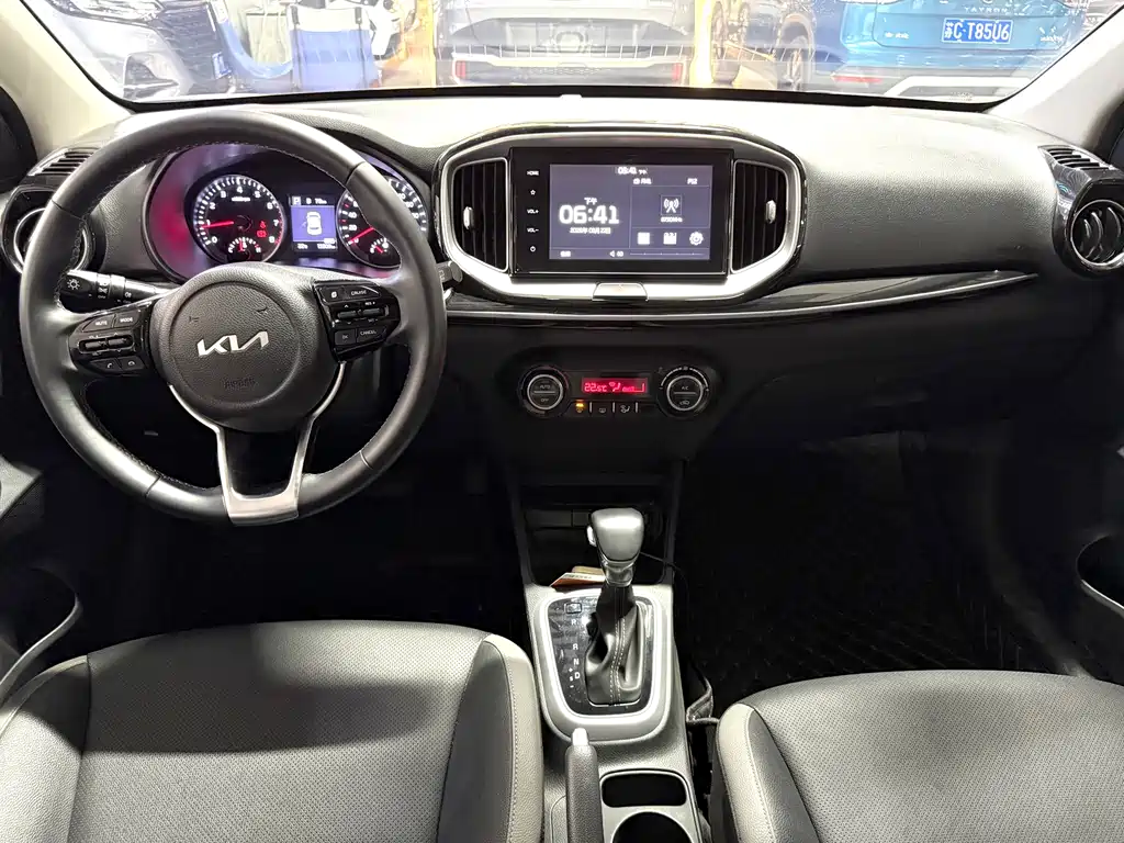 Kia KX1 2023 — фото 10