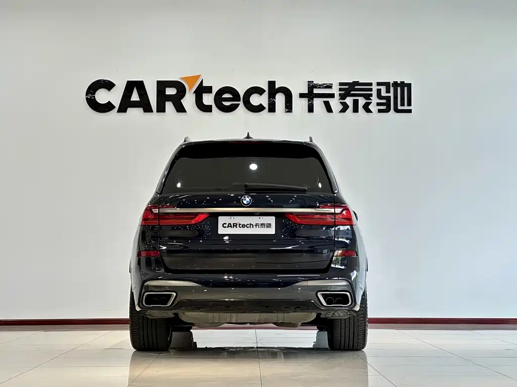 BMW X7 2022 — фото 25