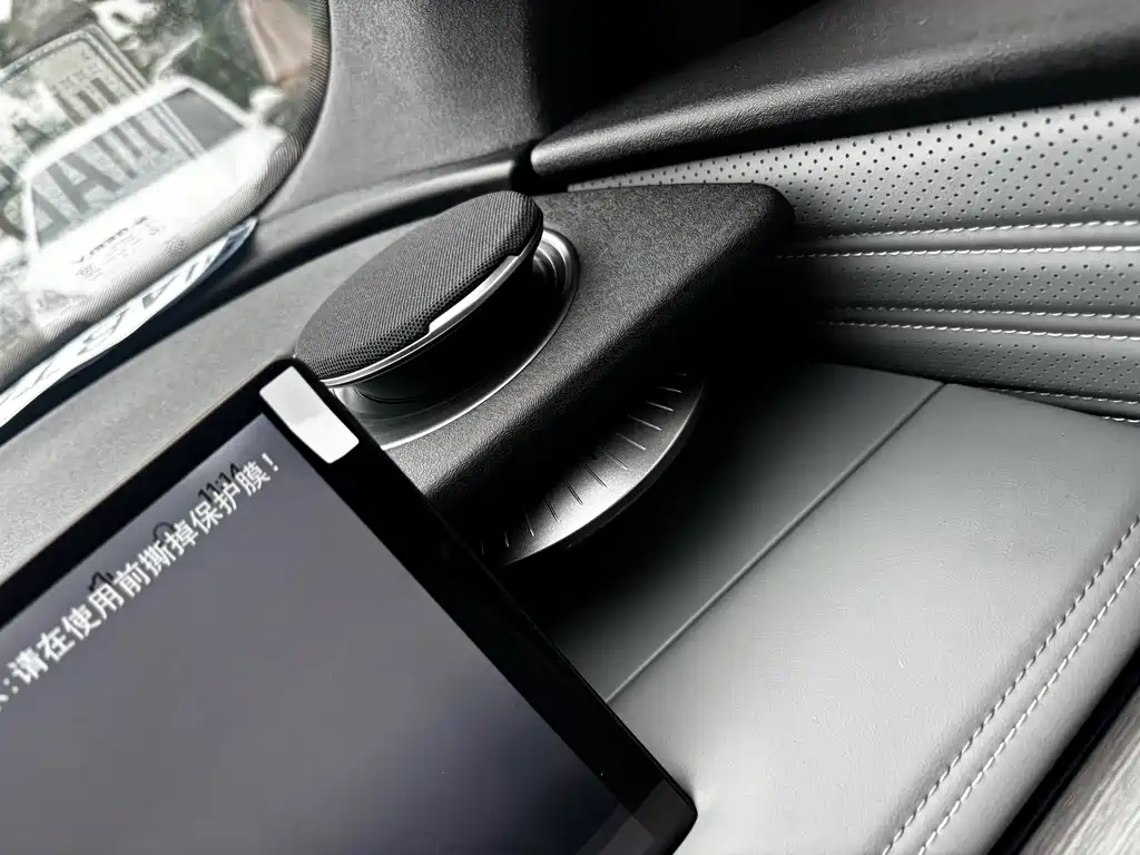 Geely Galaxy E8 2024 — фото 10