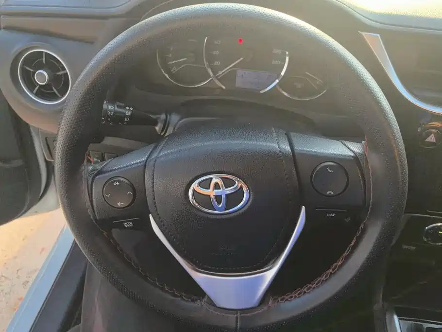 Toyota Levin 2018 — фото 15