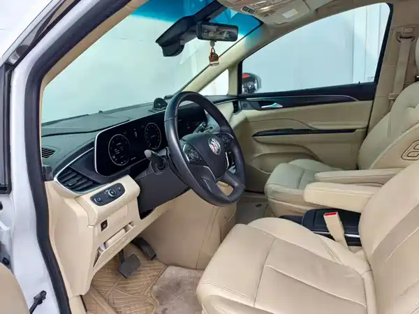 Buick GL8 2022