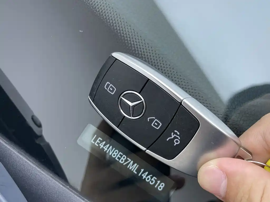 Mercedes-Benz GLA 2022 — фото 29