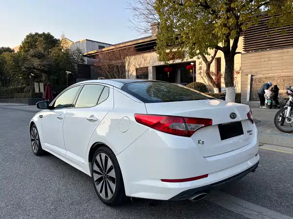 Kia K5 2014