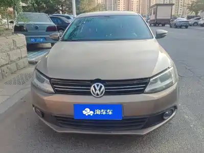 Volkswagen Sagitar 2013