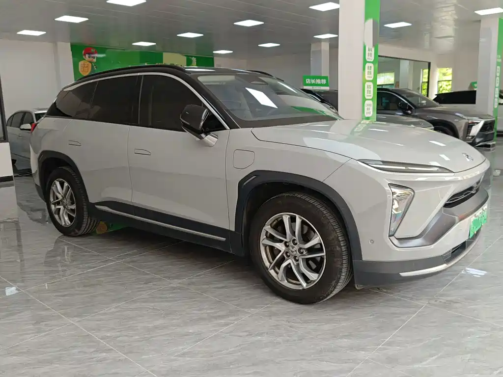 NIO ES6 2020