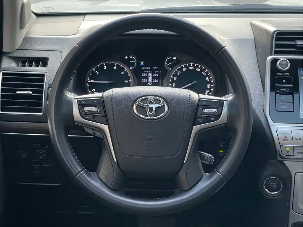 Toyota Prado 2018 — фото 15