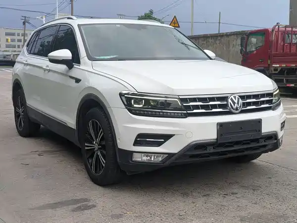 Volkswagen Tiguan L 2017