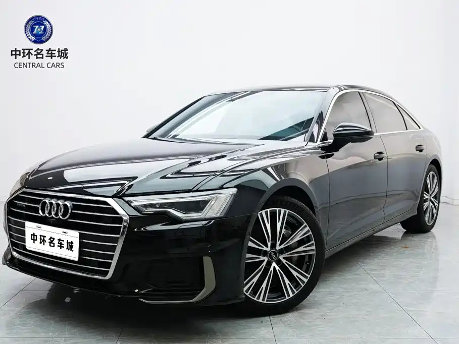 Audi A6L 2022 — фото 1
