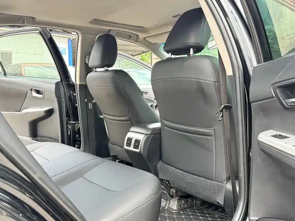 Toyota Camry 2014