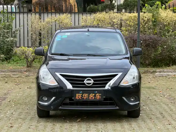 Nissan Sunny 2016