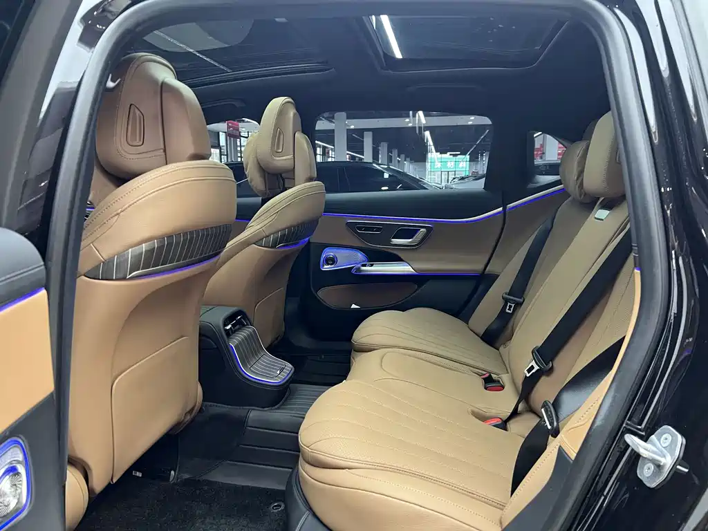 Mercedes-Benz E-Class New Energy 2025 — фото 13
