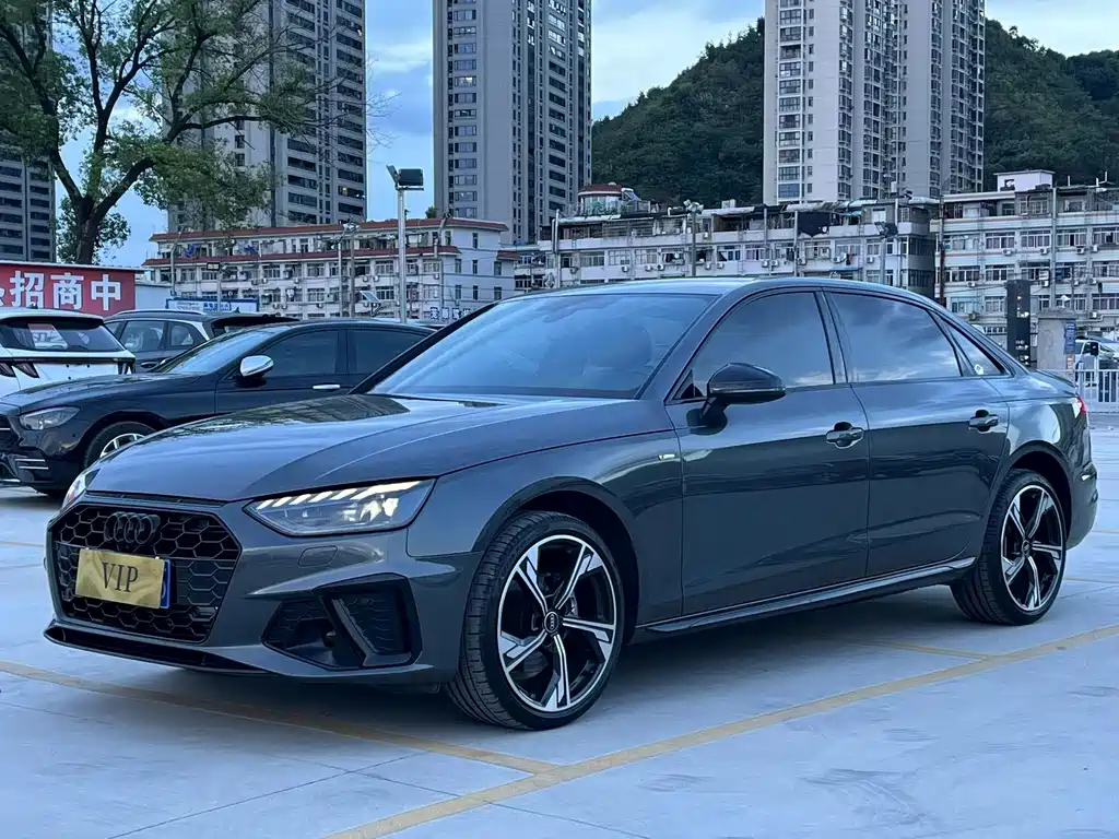 Audi A4L 2024
