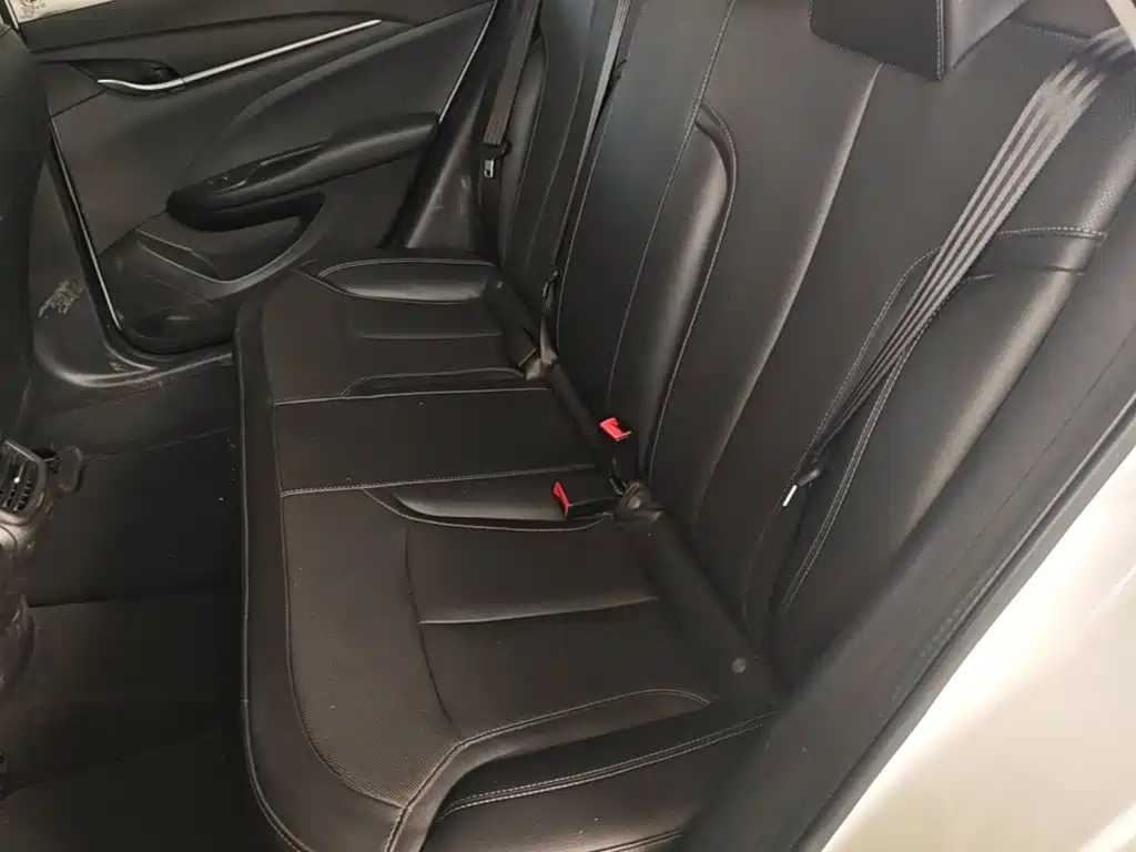 Buick Excelle 2020 — фото 17