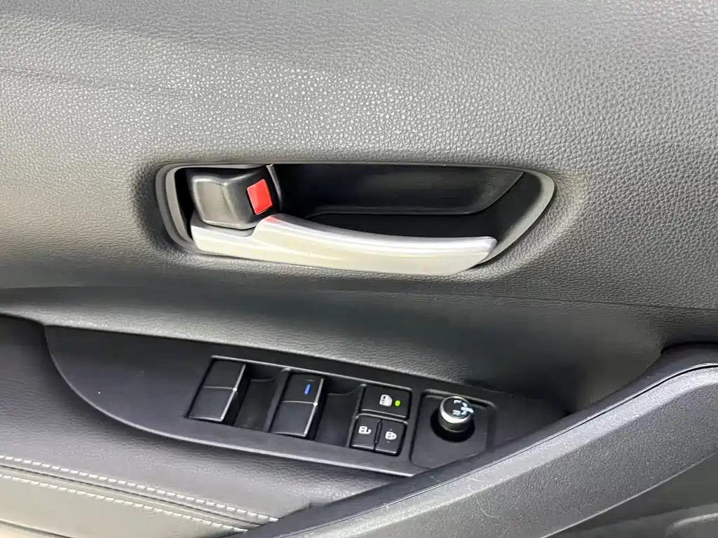 Toyota Corolla 2022 — фото 14