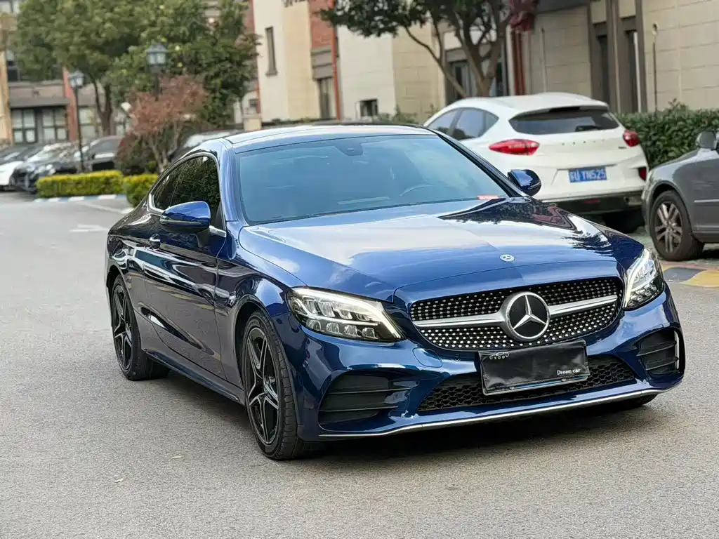 Mercedes-Benz C-Class 2020