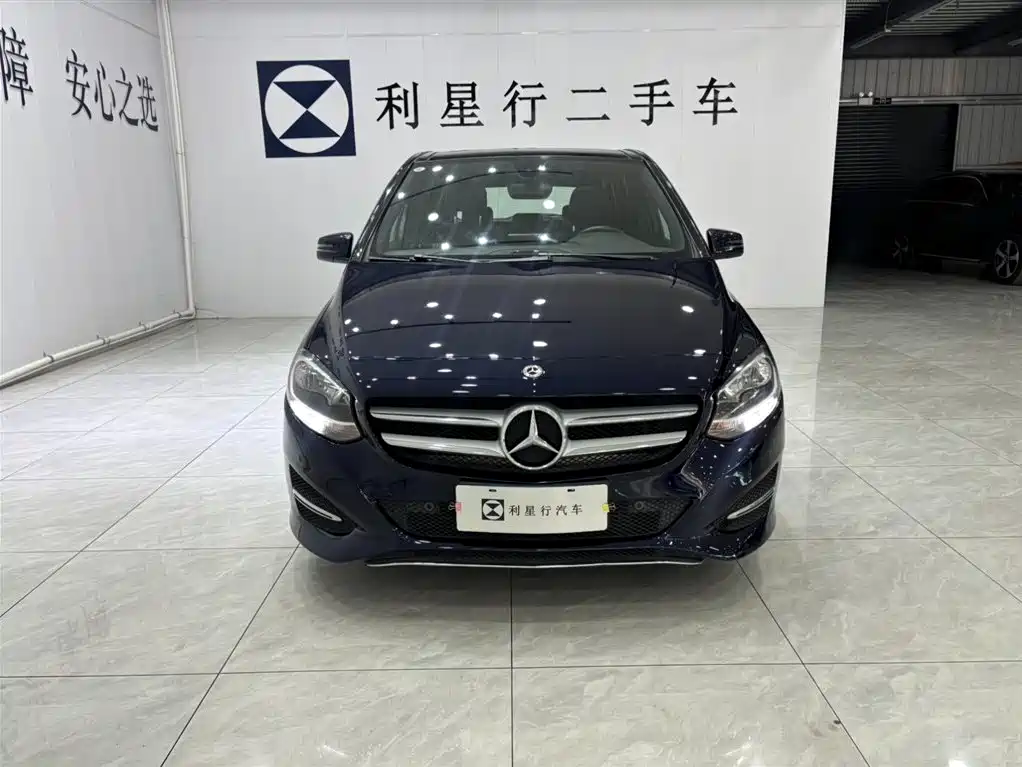 Mercedes-Benz B-Class 2018 — фото 16