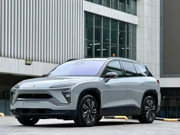 NIO ES6 2021
