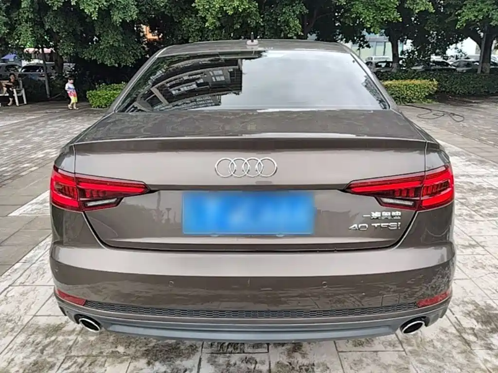Audi A4L 2018 — фото 6
