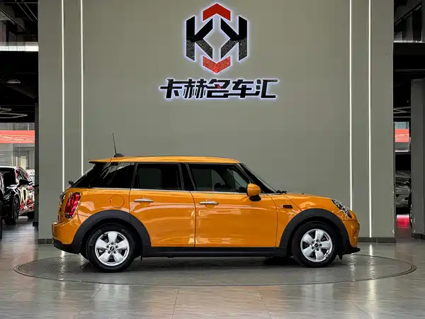 MINI 2015