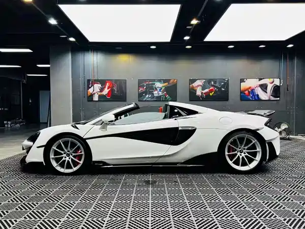 McLaren 600LT 2020