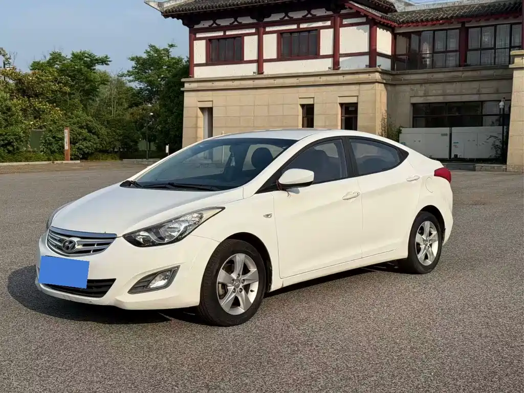 Hyundai Elantra Langdong 2014