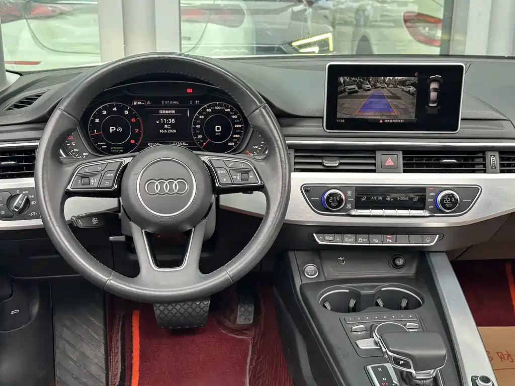 Audi A4L 2019 — фото 14