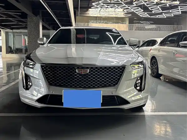 Cadillac CT6 2021