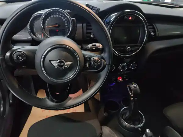 MINI 2016