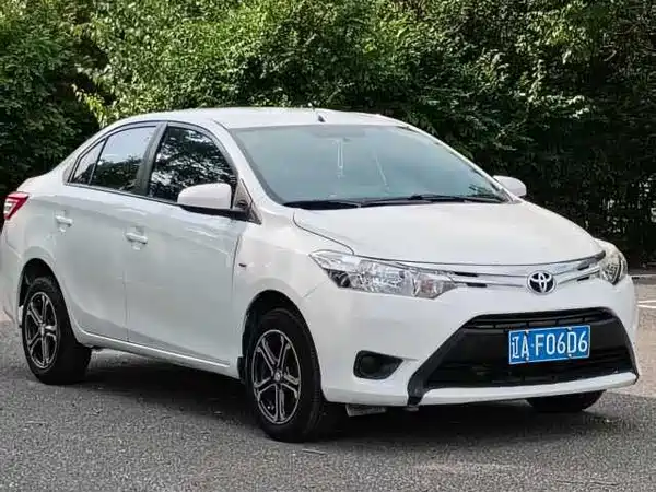 Toyota Vios 2015