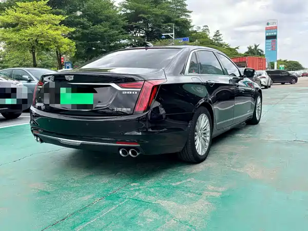 Cadillac CT6 2023
