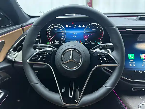 Mercedes-Benz E-Class 2025