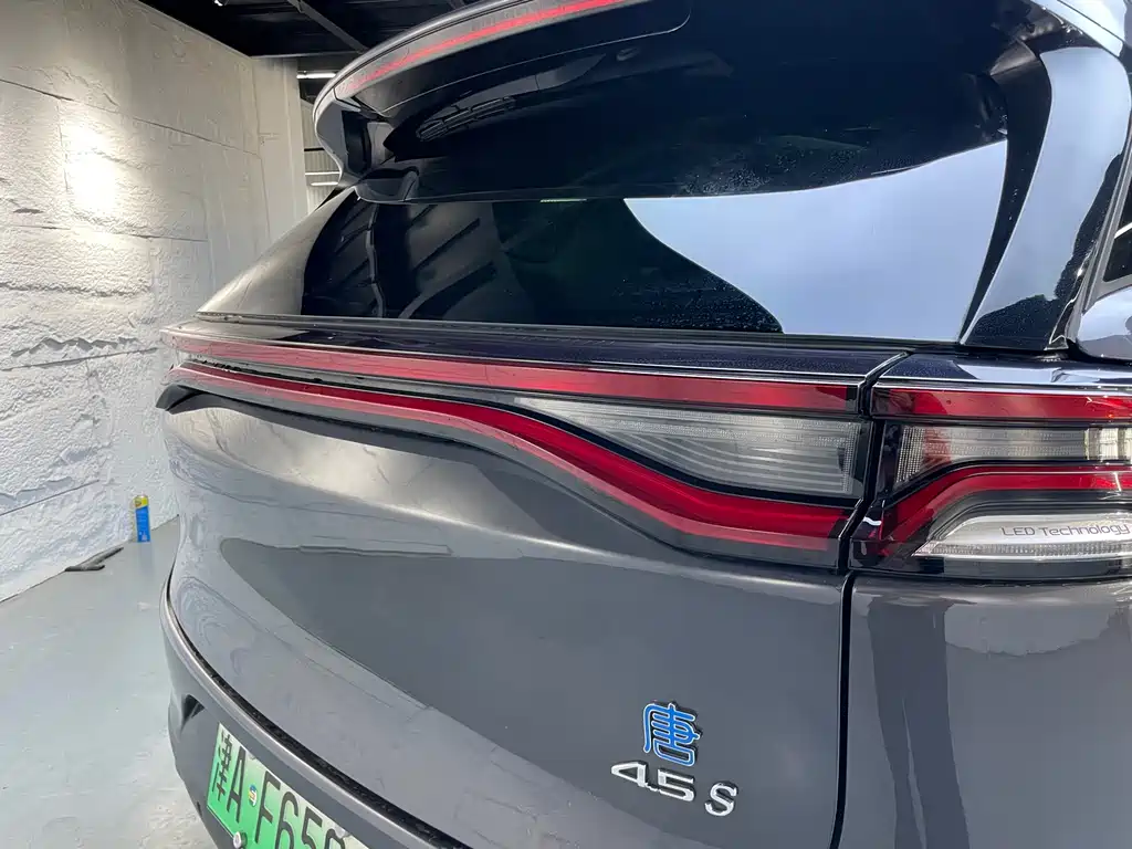 BYD Tang New Energy 2019 — фото 14