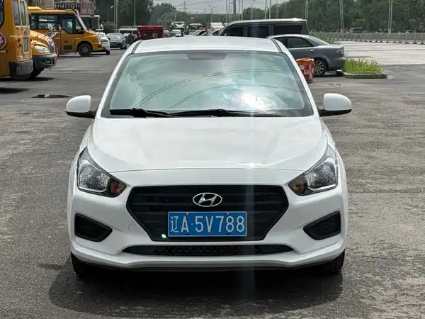 Hyundai Accent 2021