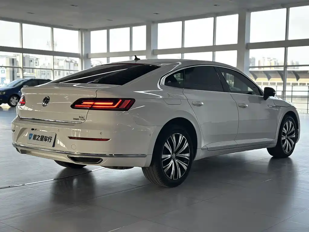 Volkswagen CC 2020 — фото 5