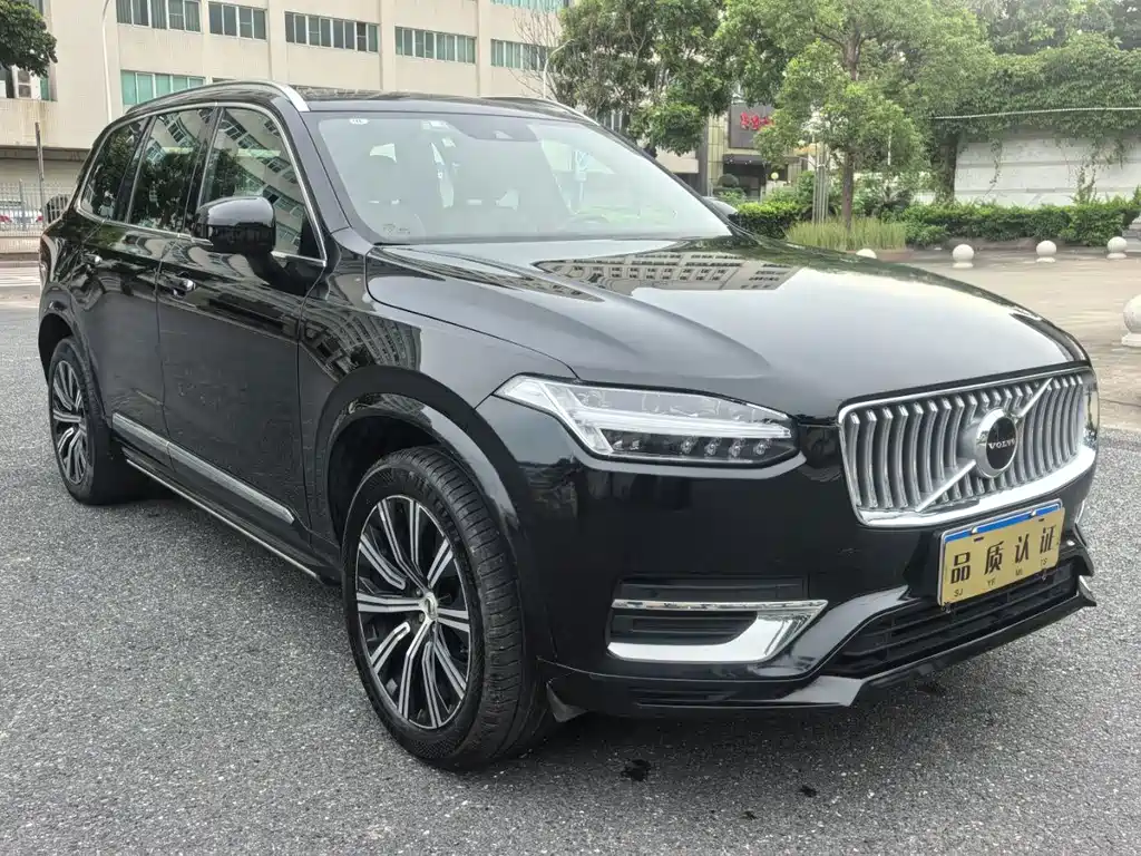 Volvo XC90 2022 — фото 2