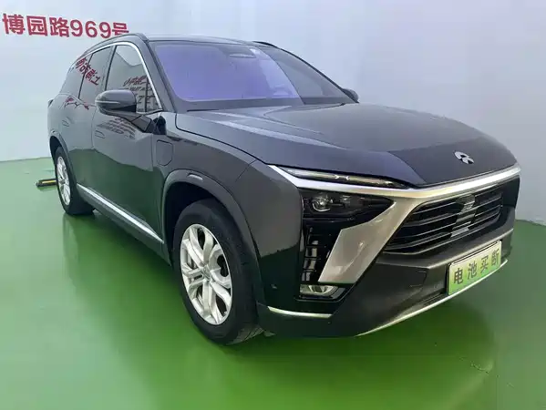 NIO ES8 2020