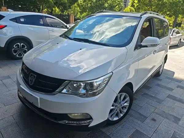 Baojun 730 2016