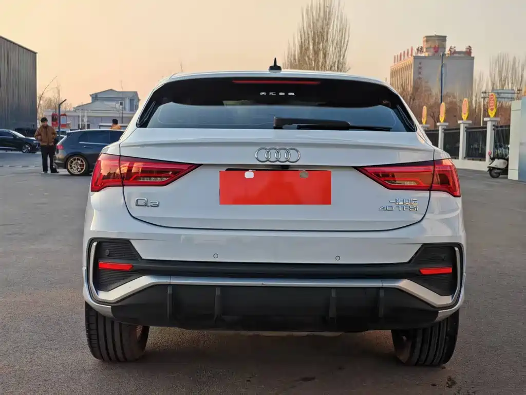 Audi Q3 Sportback 2021 — фото 5