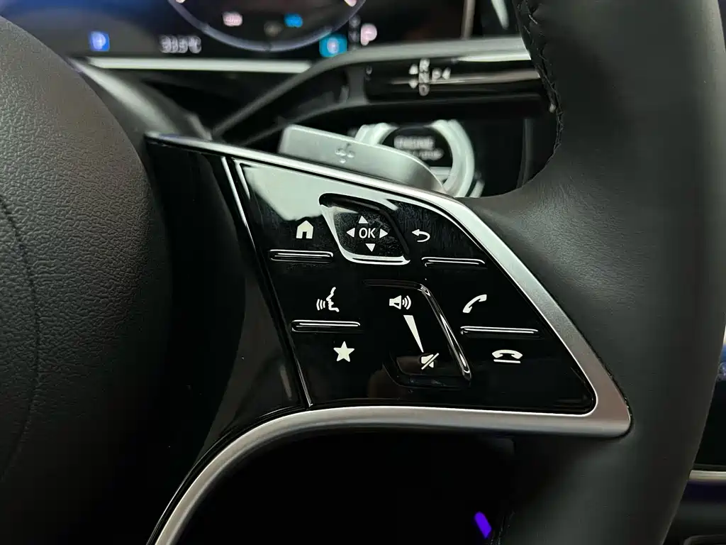 Mercedes-Benz E-Class 2025 — фото 22