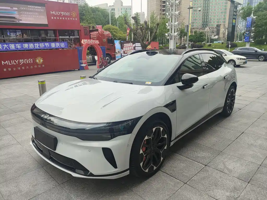 Zeekr 007 GT 2025