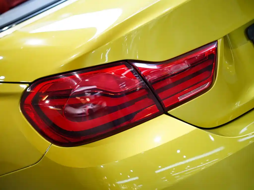 BMW M4 2018 — фото 8