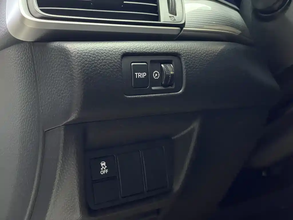 Honda Accord 2023 — фото 27