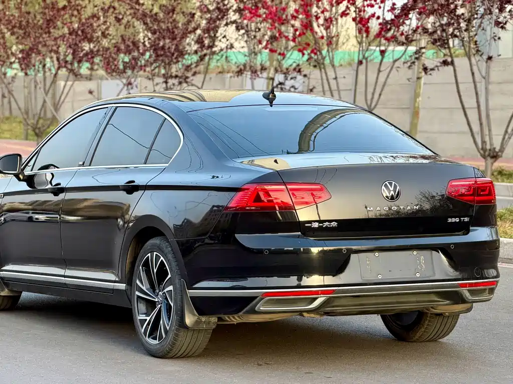 Volkswagen Magotan 2021