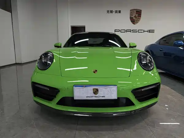 Porsche 911 2020