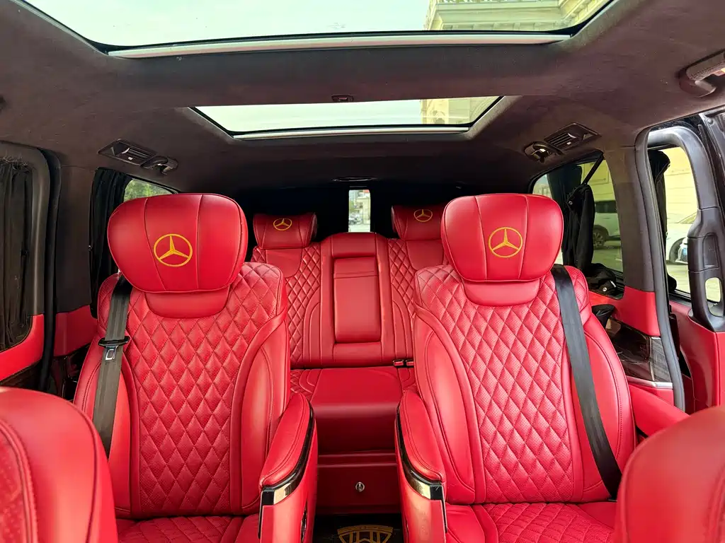 Mercedes-Benz V-Class 2020 — фото 16