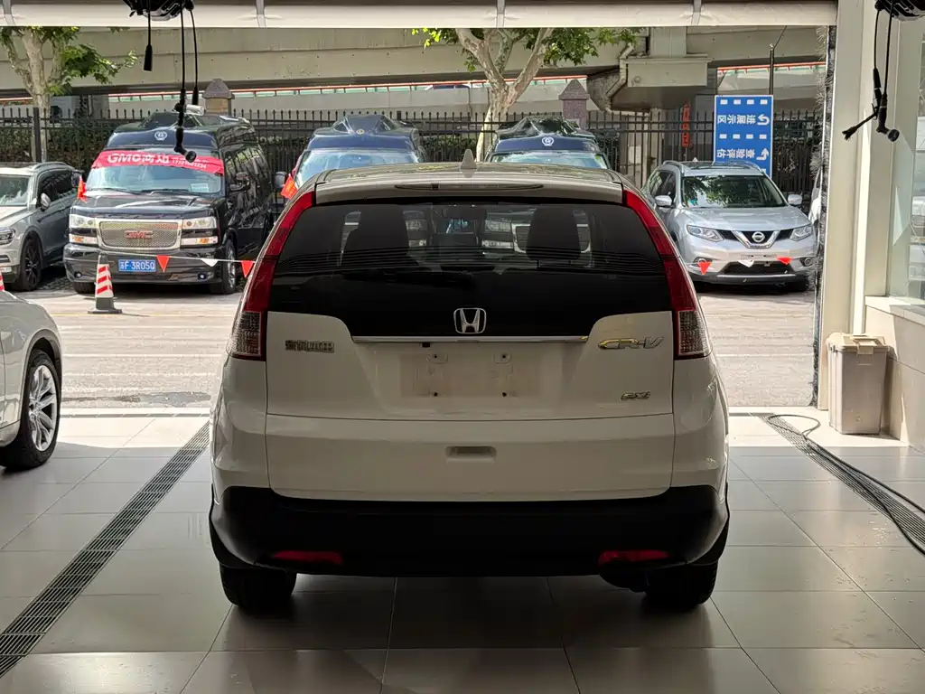Honda CR-V 2015 — фото 8