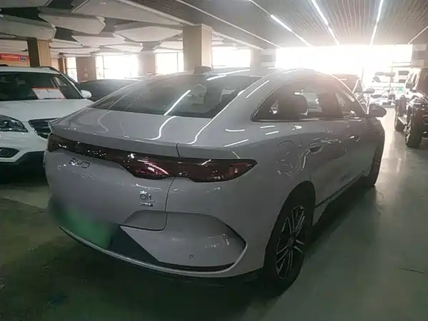 BYD Qin L 2025