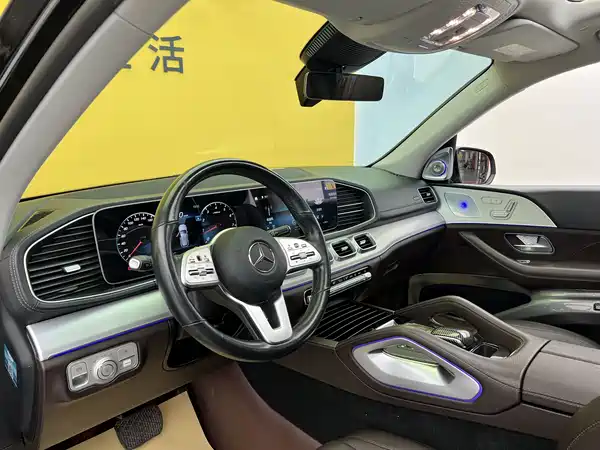 Mercedes-Benz GLE 2021